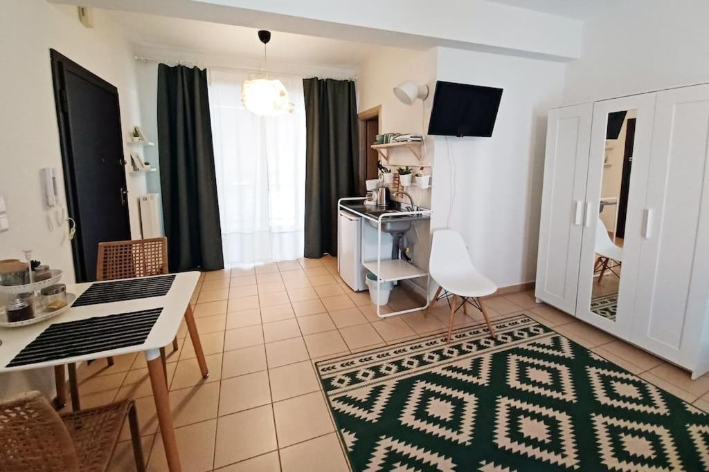 Comfy City Hideaway Καλαμάτα Εξωτερικό φωτογραφία